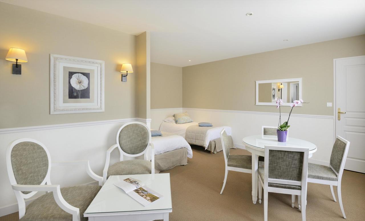 Castel Clara Thalasso & 4* Bangor